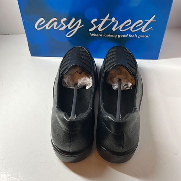 Easy Street Genesis Black Burnis Loafers size 9.5 M - Picture 3 of 5